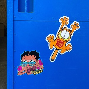 【ベティ・ダンシングベア】ウォールステッカー（M）