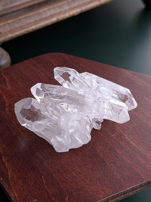 トマスゴンサガ水晶 ⭓ クラスター ⭔ ブラジル・ミナスジェライス州産
