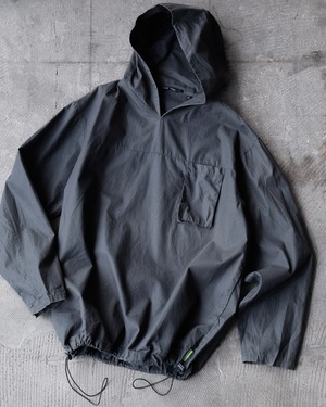 minimal design cotton pullover anorak / vertical chest pocket & drawcord hem / From FRANCE