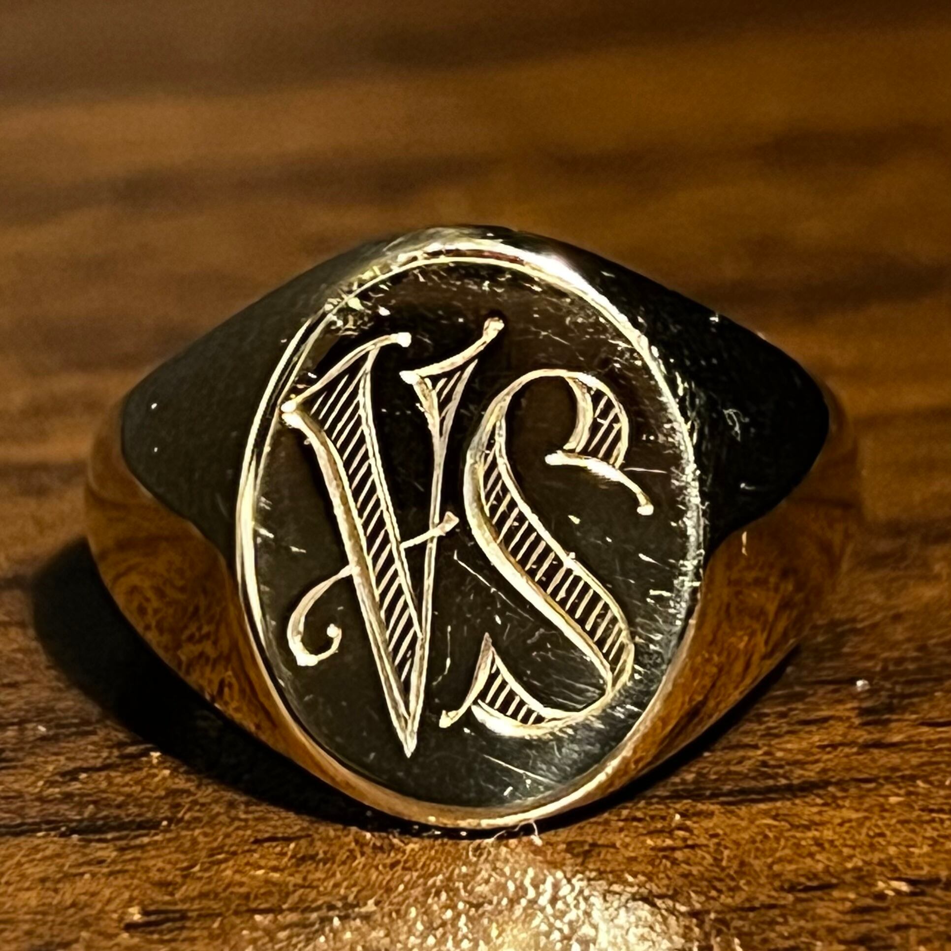 VINTAGE TIFFANY & CO. 14K Gold “VS” Monogram Signet Ring 