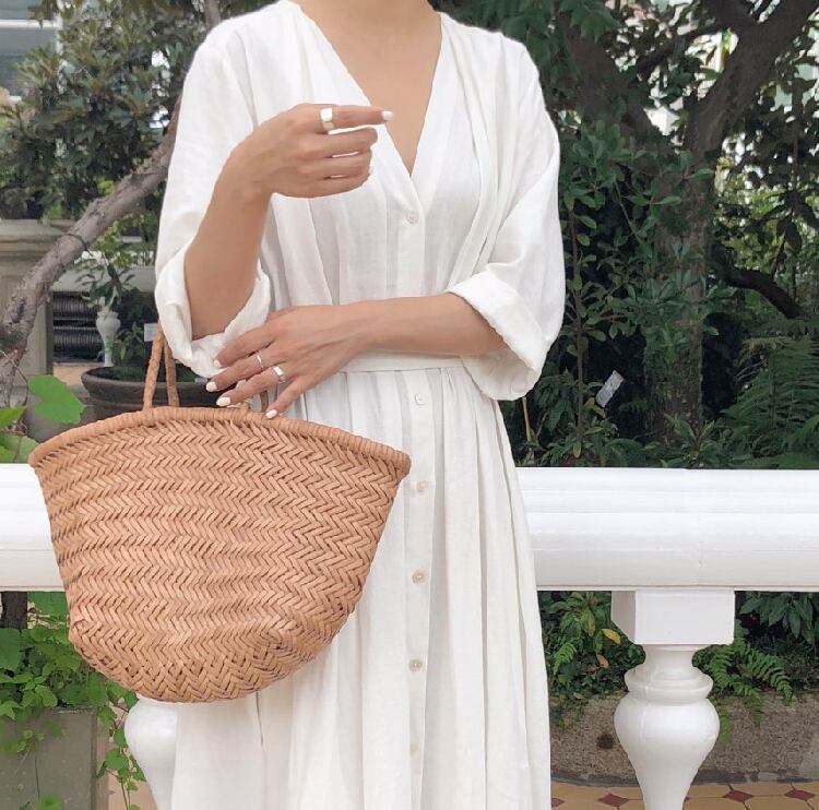 Vネック フロントボタン シャツ ワンピース シャツワンピース ロング ロング丈 マキシ マキシ丈 アンクル丈 袖あり 長袖 ロールアップ袖 襟なし フレア ウエストリボン 前開き かわいい 大人可愛い きれいめ シンプル カジュアル 大人 上品 おしゃれ 大人女子 こなれ感 シャツワンピース ロング シャツ ワンピース マキシ丈 ロング丈 V