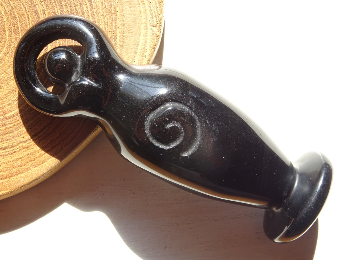 スパイラルゴッデス(黒曜石) ~大地の女神~