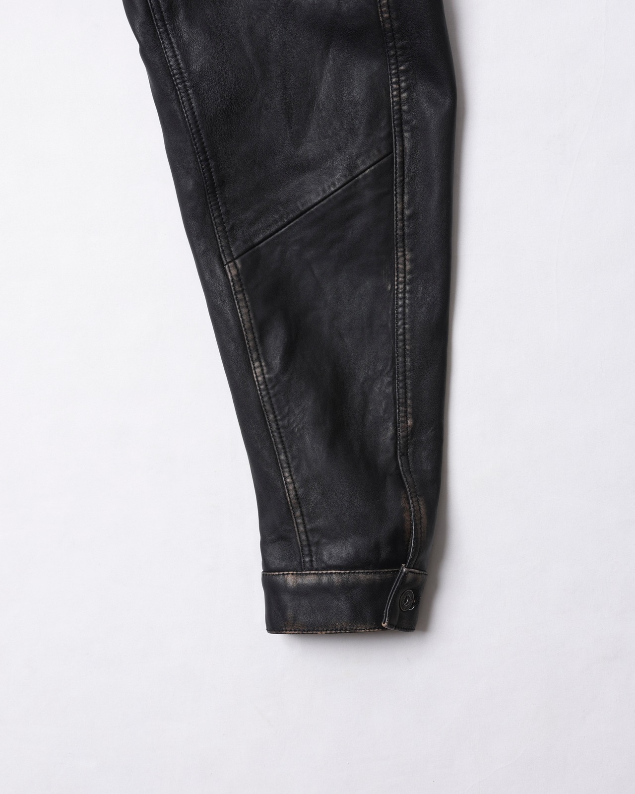 【 Liberaiders 】WASHED LEATHER JACKET