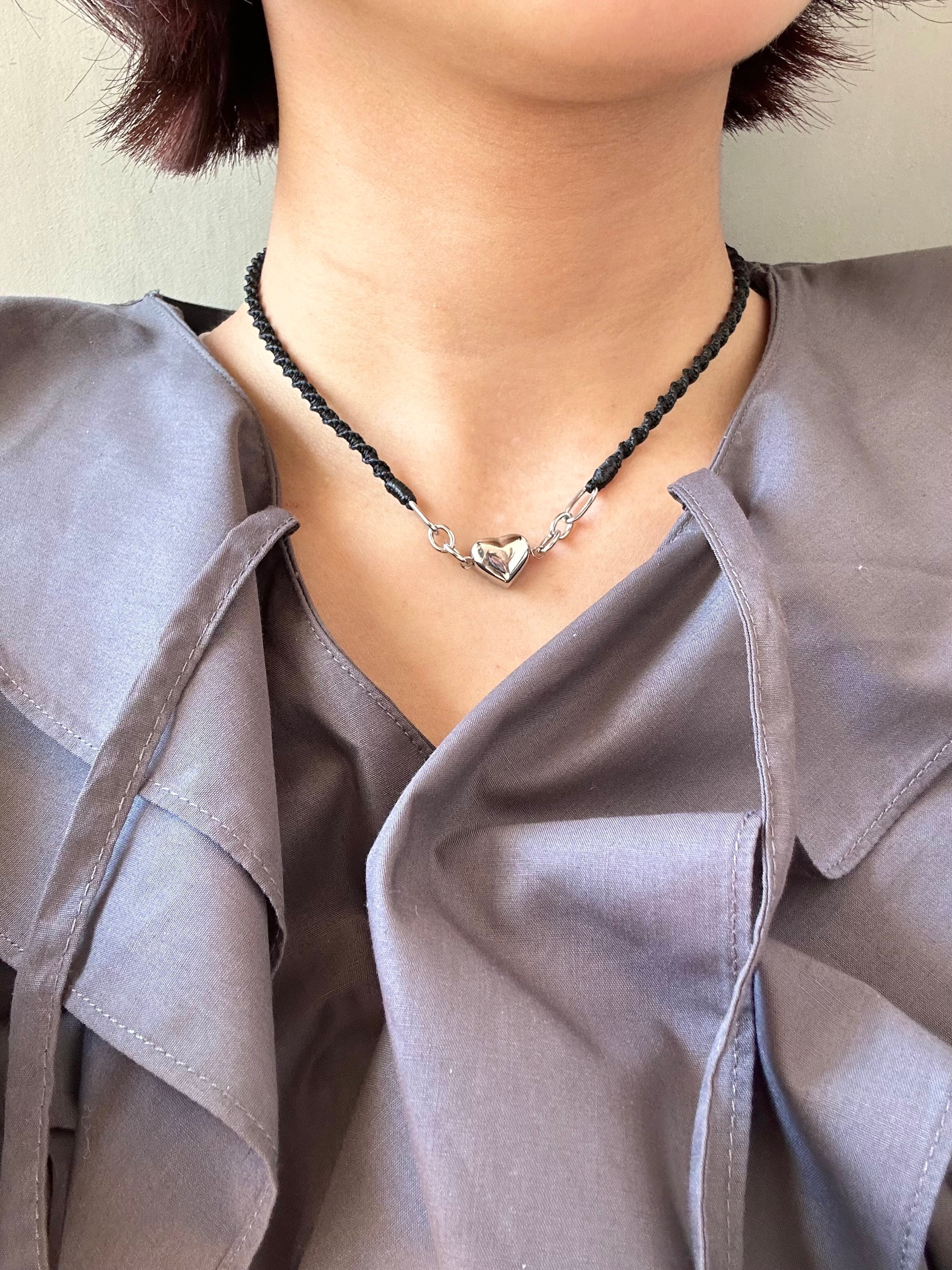 【受注制作】ステンレスのハートとマクラメネックレス