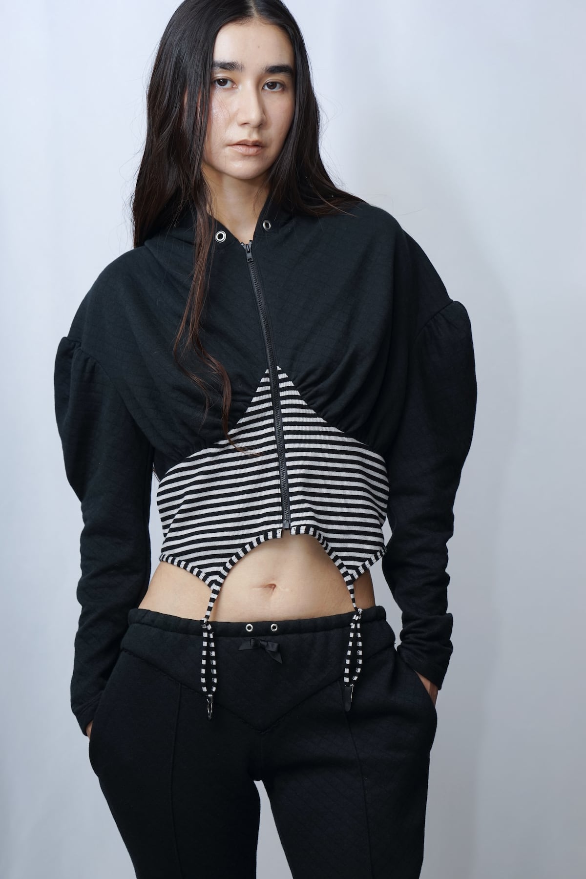 puff sleeve quilt hoodie - BLACK
