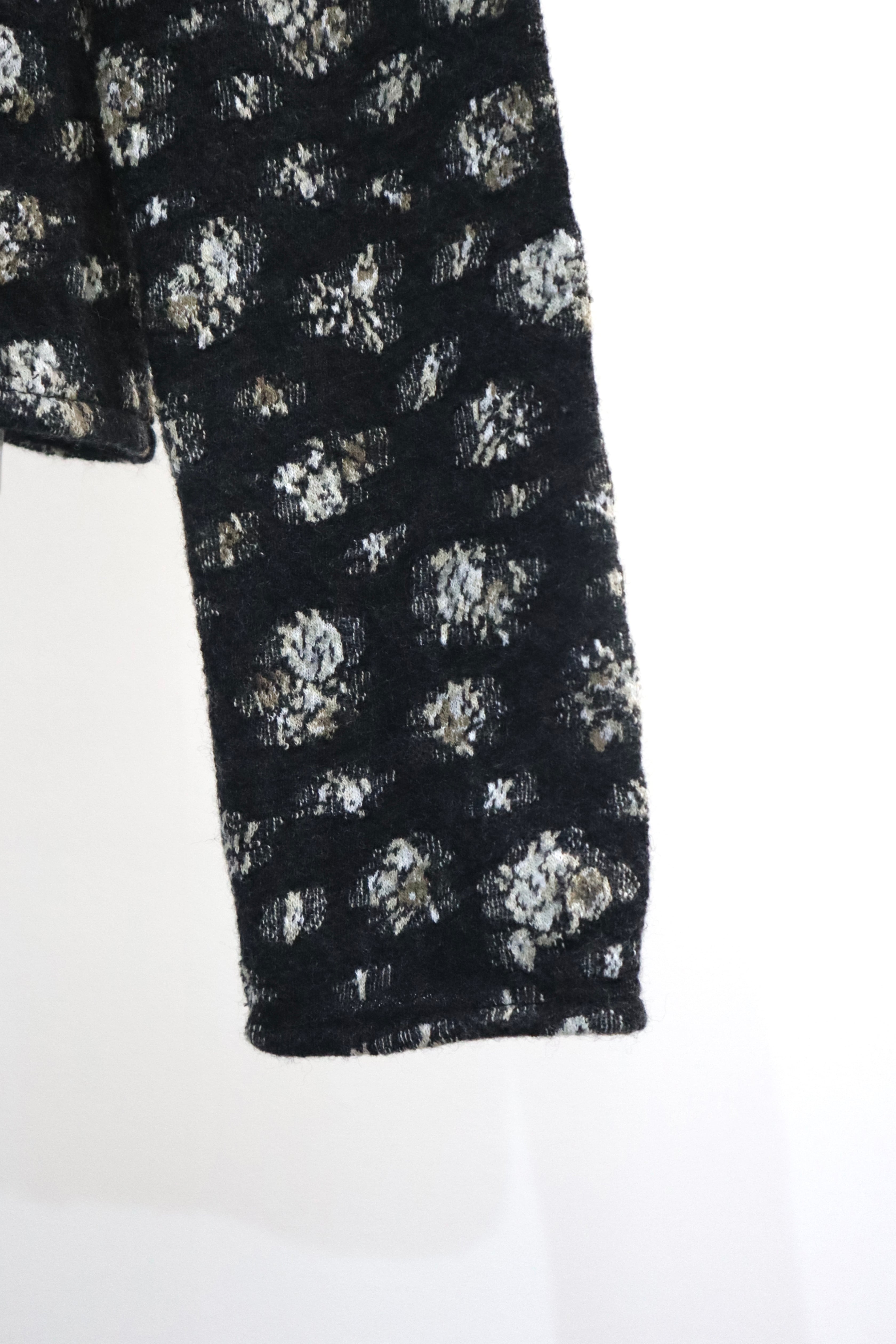 ERiKOKATORi】flower wool high neck top | TOLMA.