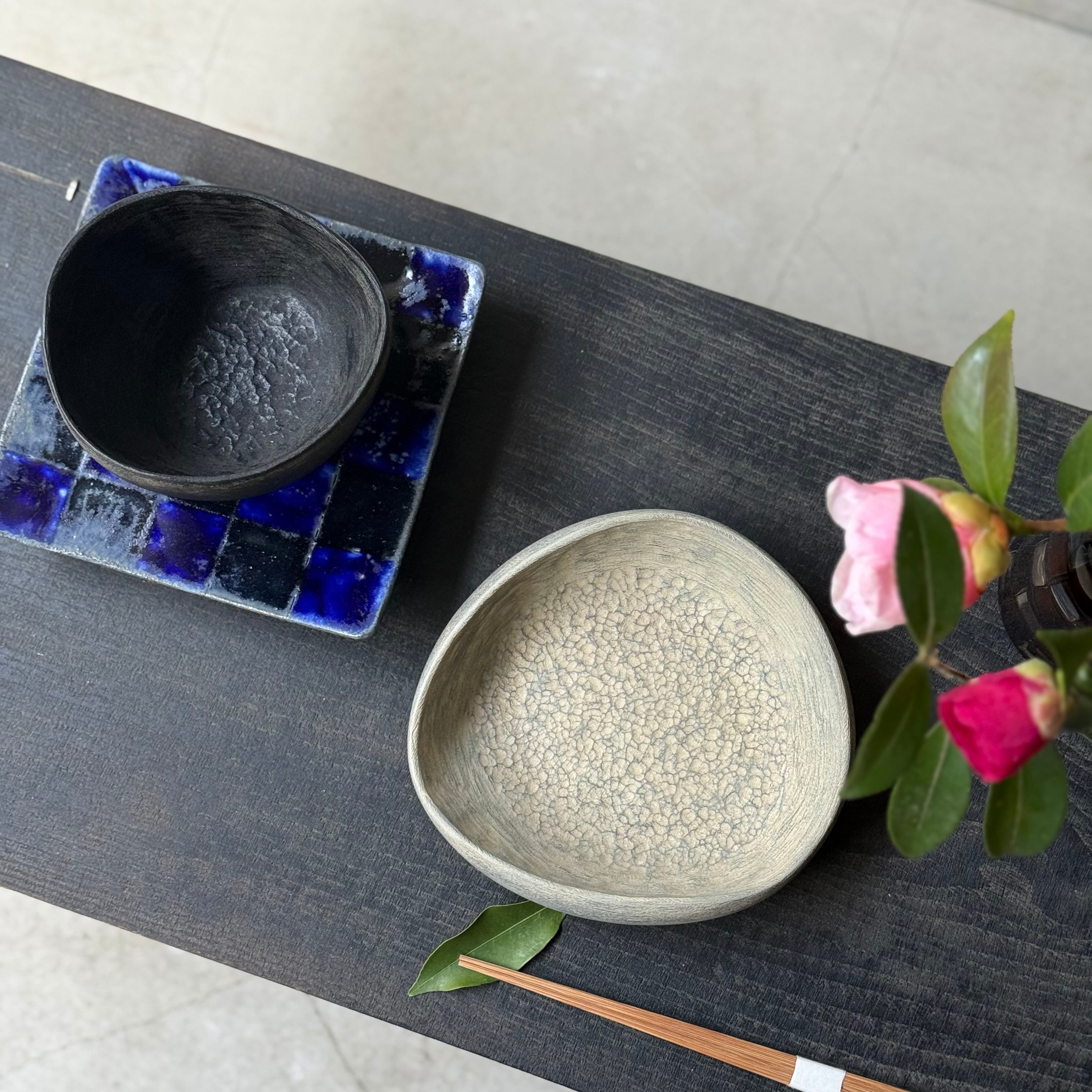 Shimoo Design 浮様 IBITSU 椀 黒 | gallery 一白