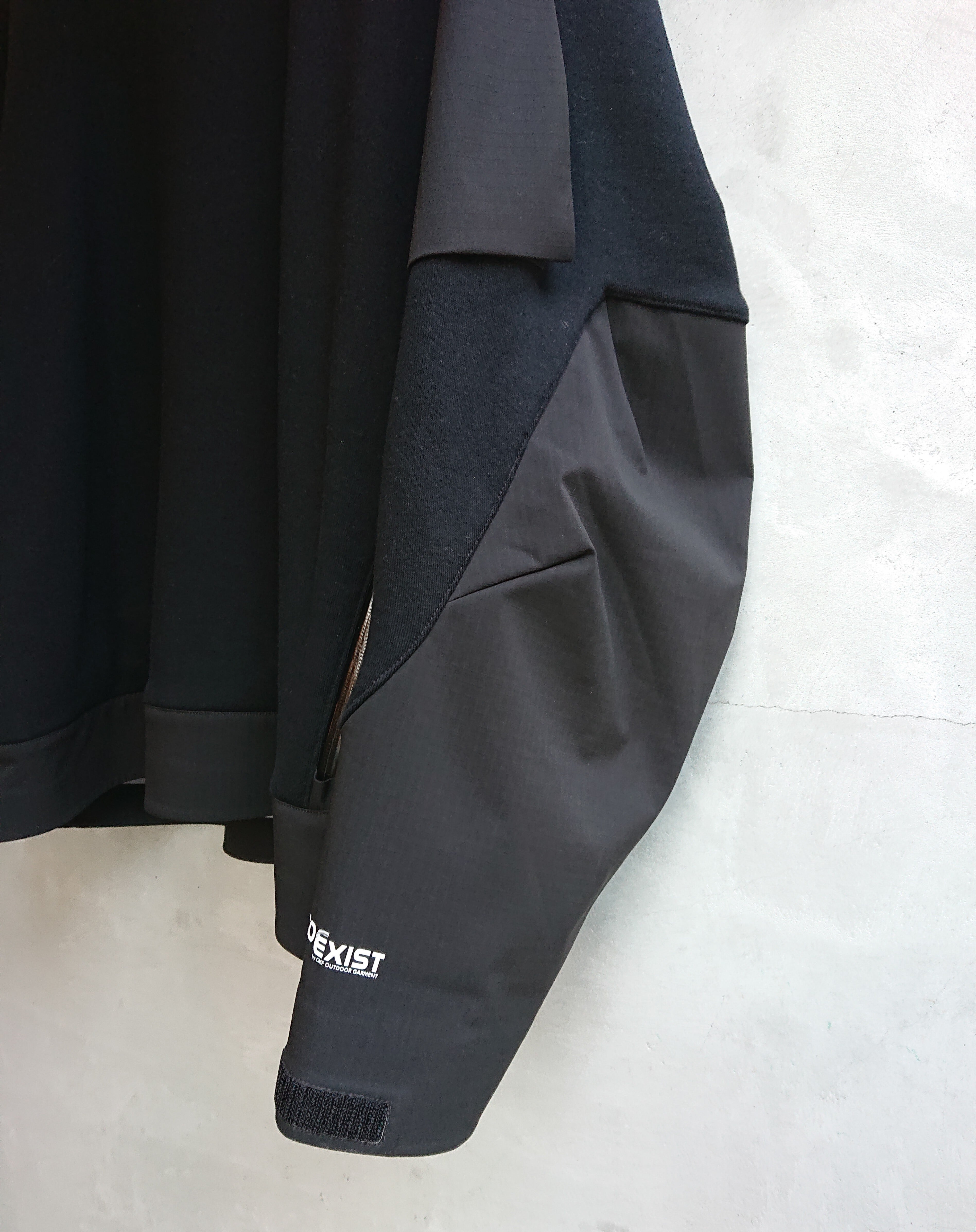 CMF COMFY OUTDOOR GARMENT 