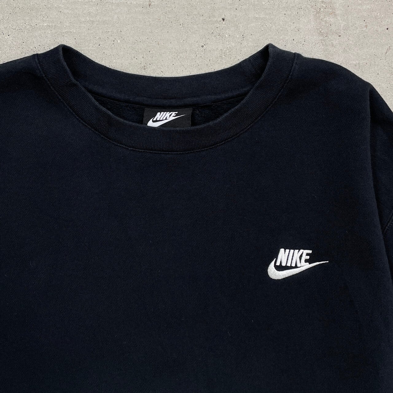 NIKE ナイキ スモールスウォッシュ ワンポイントロゴ刺繍 リバース