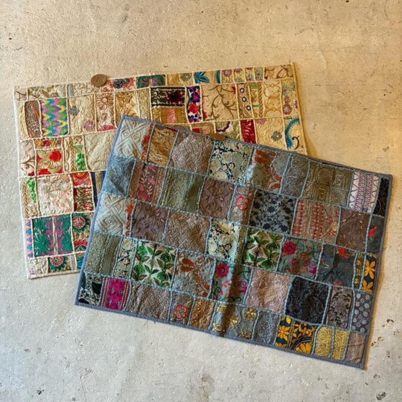India Recycled sari patchwork mat 3color　インド　リサイクルサリーパッチワークマット　全3色　60×90cm　玄関マット　ミニマット　アソート　カラフル