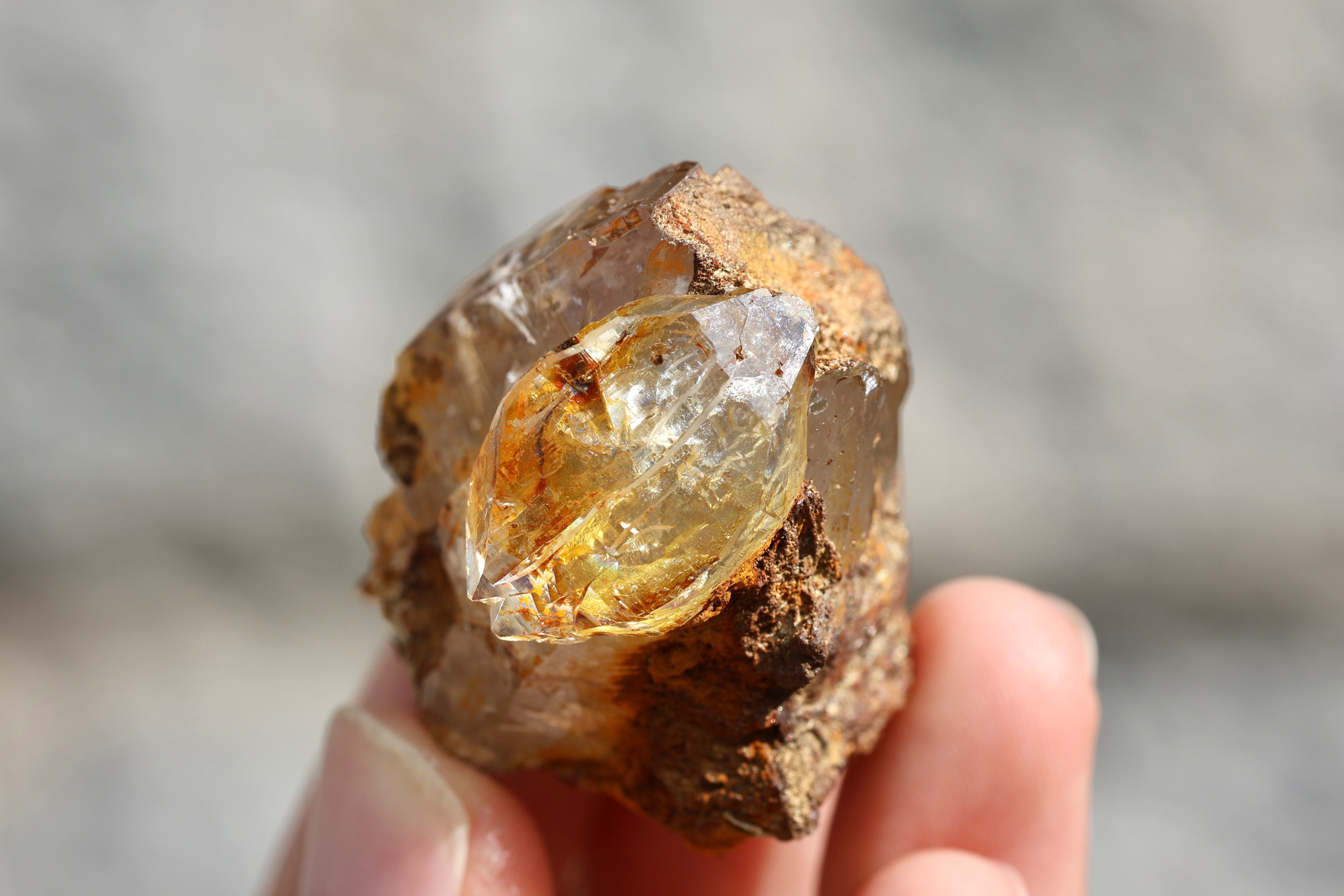 ヒマラヤ水晶 ガネーシュヒマール産 DT | 石垣島の夜光貝アクセサリー