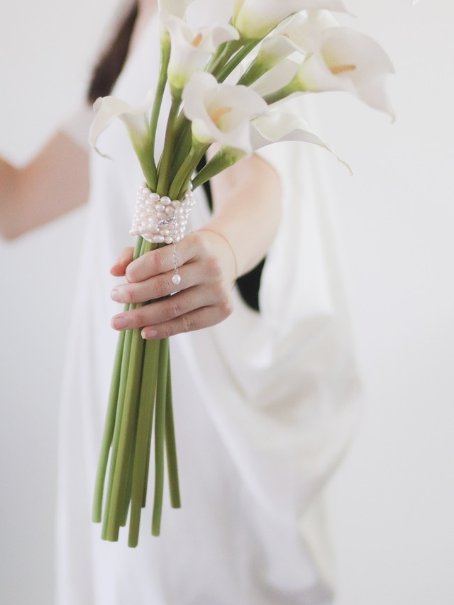 〈完成品販売ブーケ〉Calla pearl artificial flower bouquet