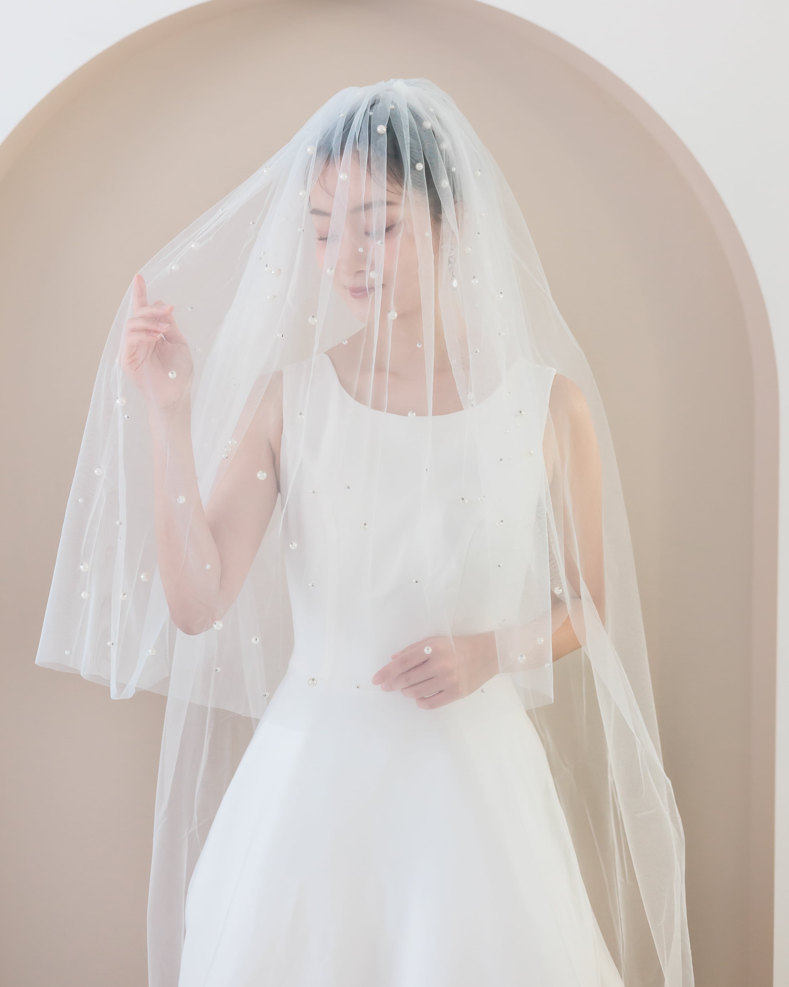 フロントパールロングウェディングベール【VL2502-04】