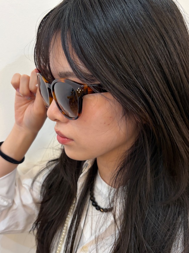 Chloe/ vintage  tortoiseshell sun glasses.(O)