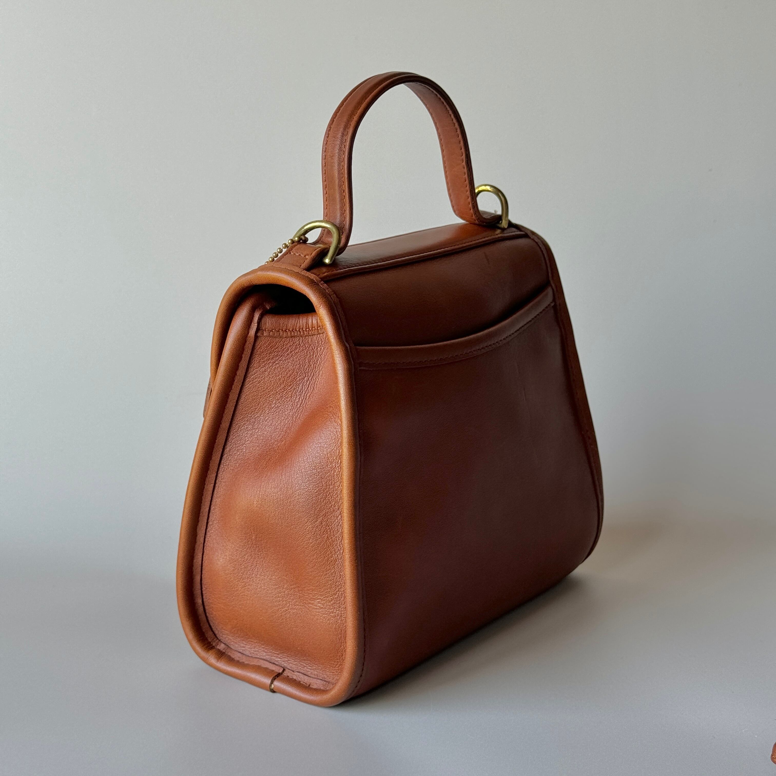 Vintage Coach 9983 Regina Bag '95 | ONE VINTAGE