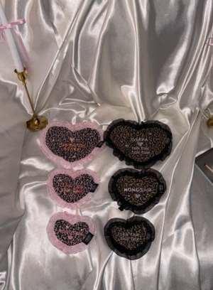 予約【tak!tak!tak!tak!】Love&Wild Leopard Series (Heart Bib/2color)