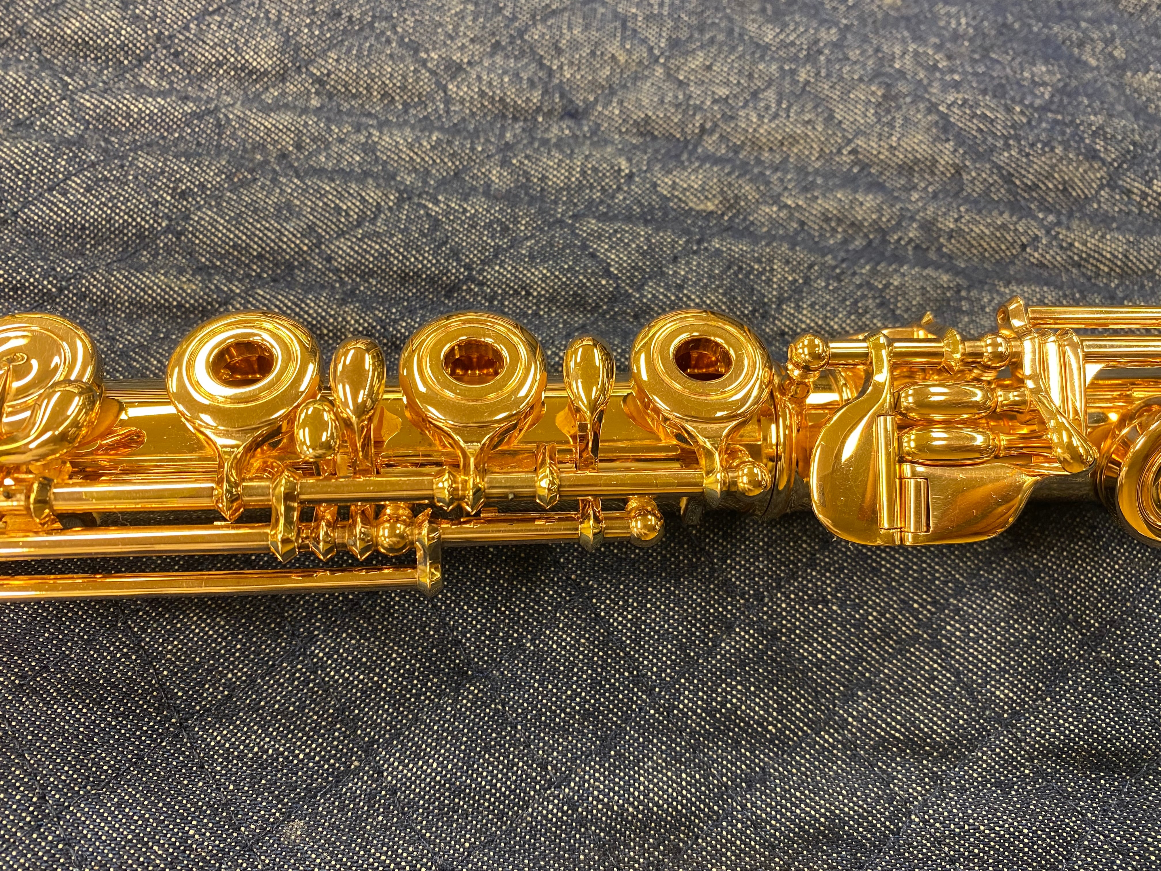 中古楽器/完売】アルタス フルート A9KRS 特注モデル | ブリーズ楽器