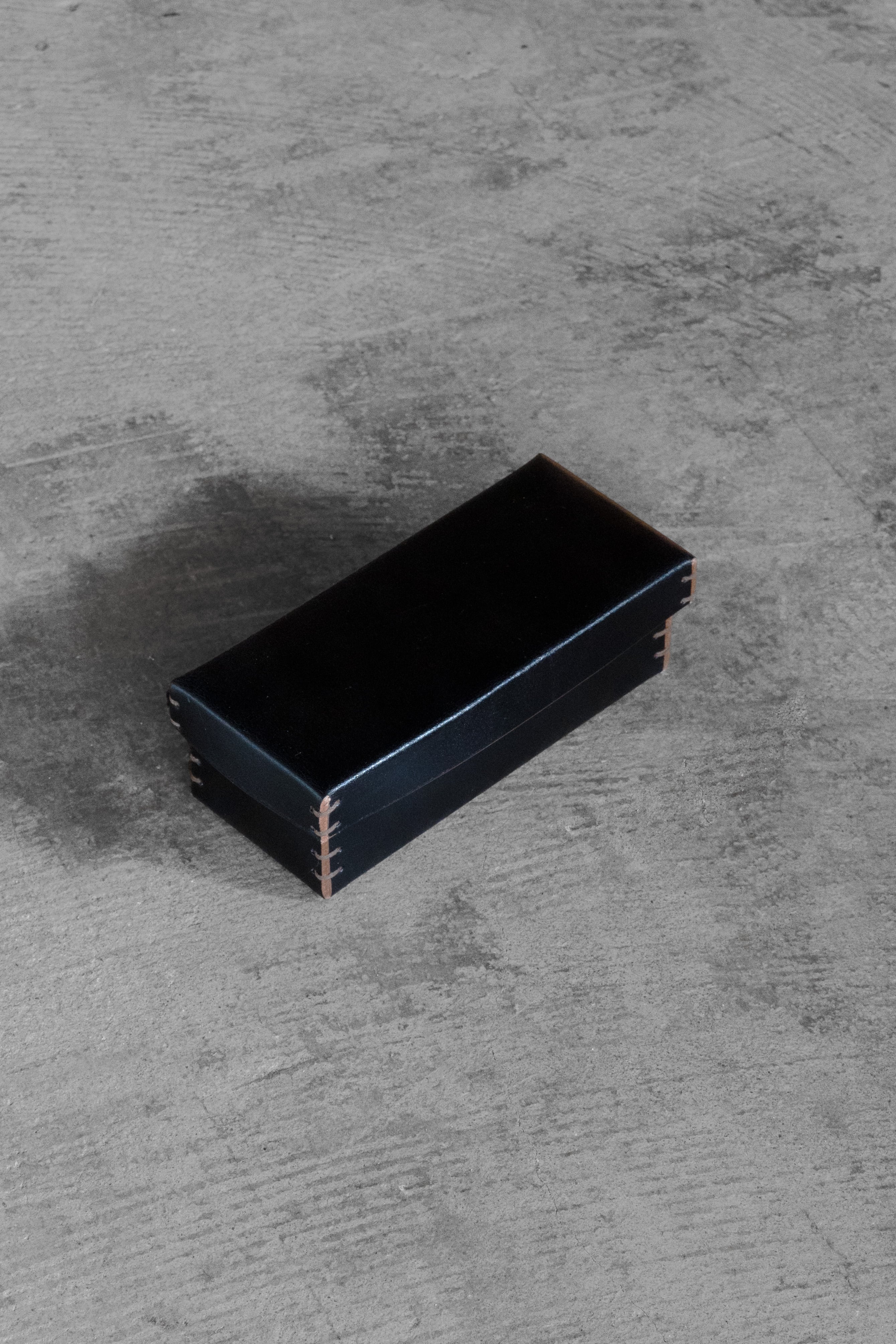 Leather box rectangle / M | 高級皮革ならminca｜栃木レザーのバッグ