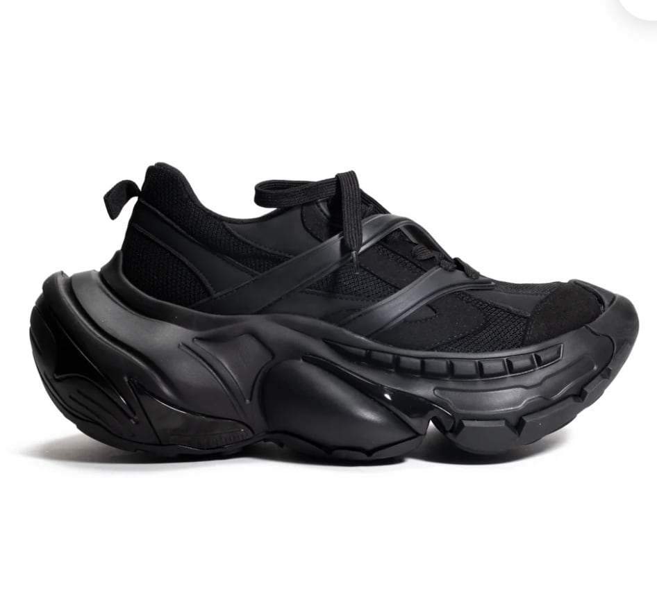 MIKIOSAKABE Multiverse Runner Black | AAR