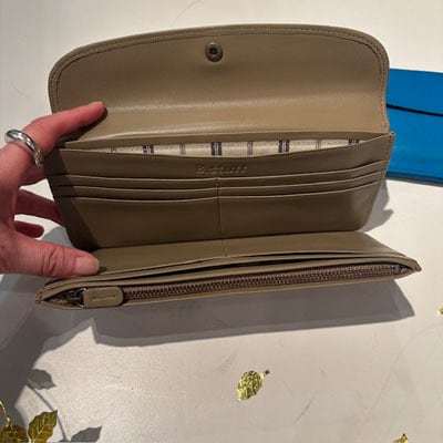 B.suff 新色入荷!「パレット」長財布