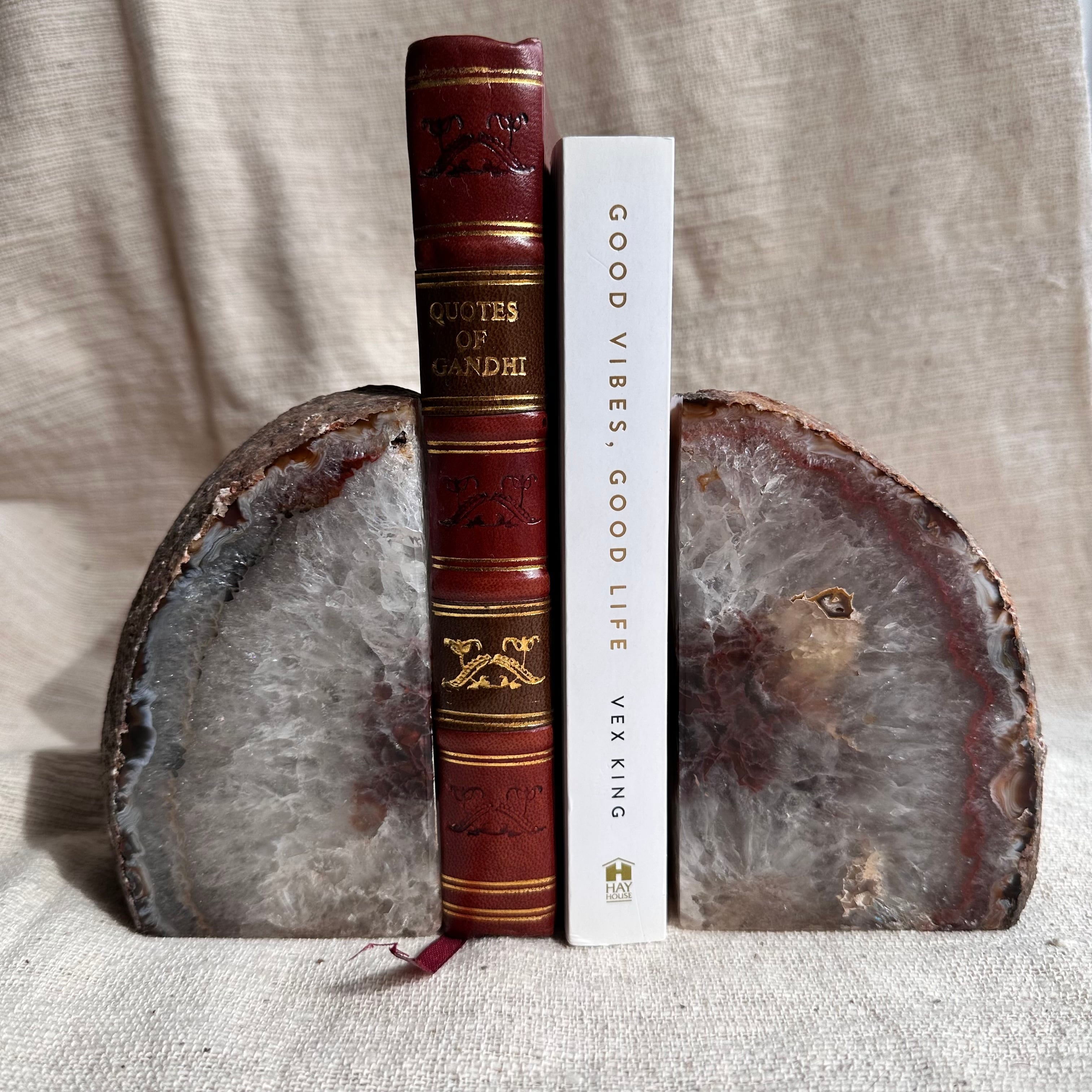 瑪瑙】ナチュラル アゲート スライス ブラジル産 ― 内側を整える天然の