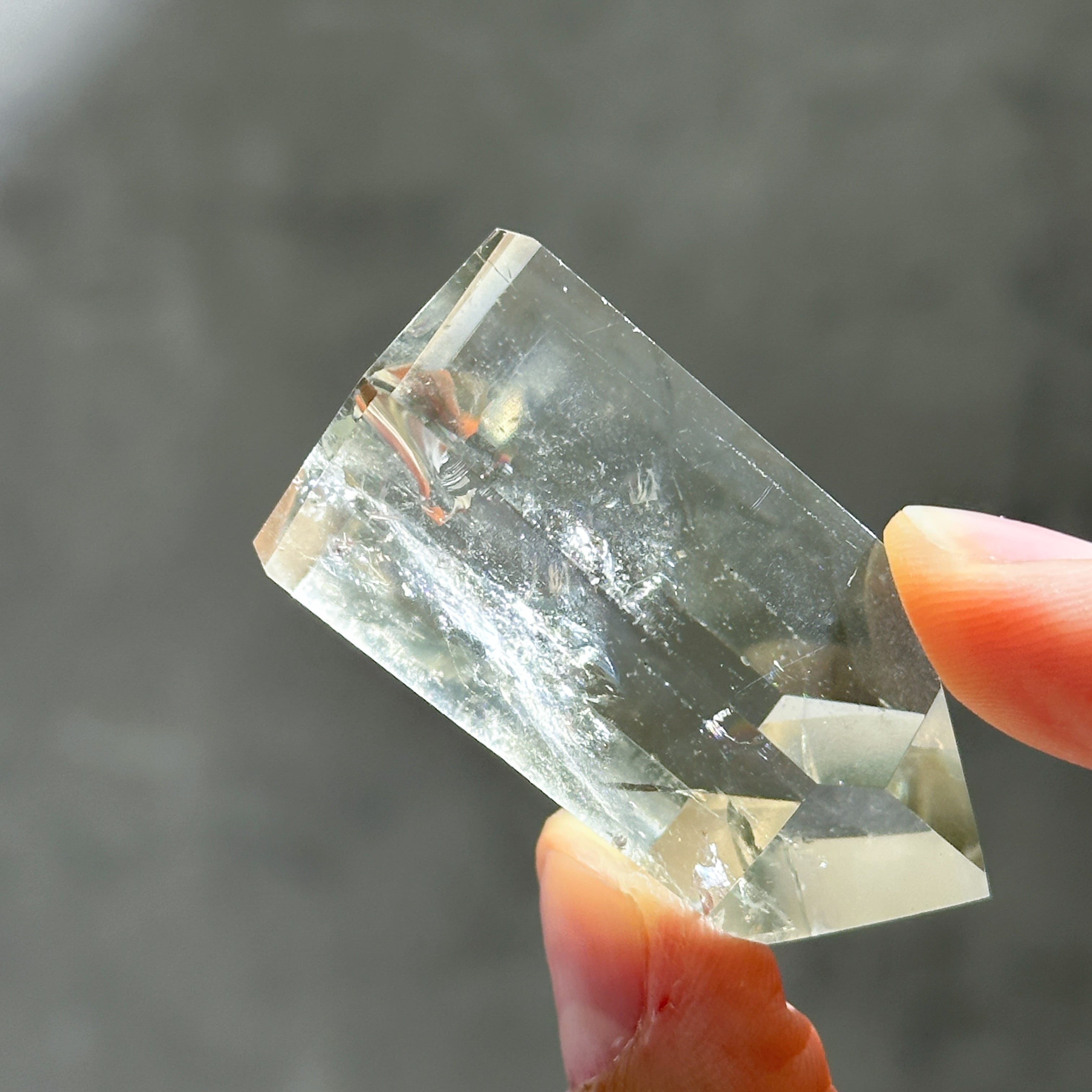 シトリン（黄水晶） タワー 73◇ Citrine ◇ 天然石・鉱物