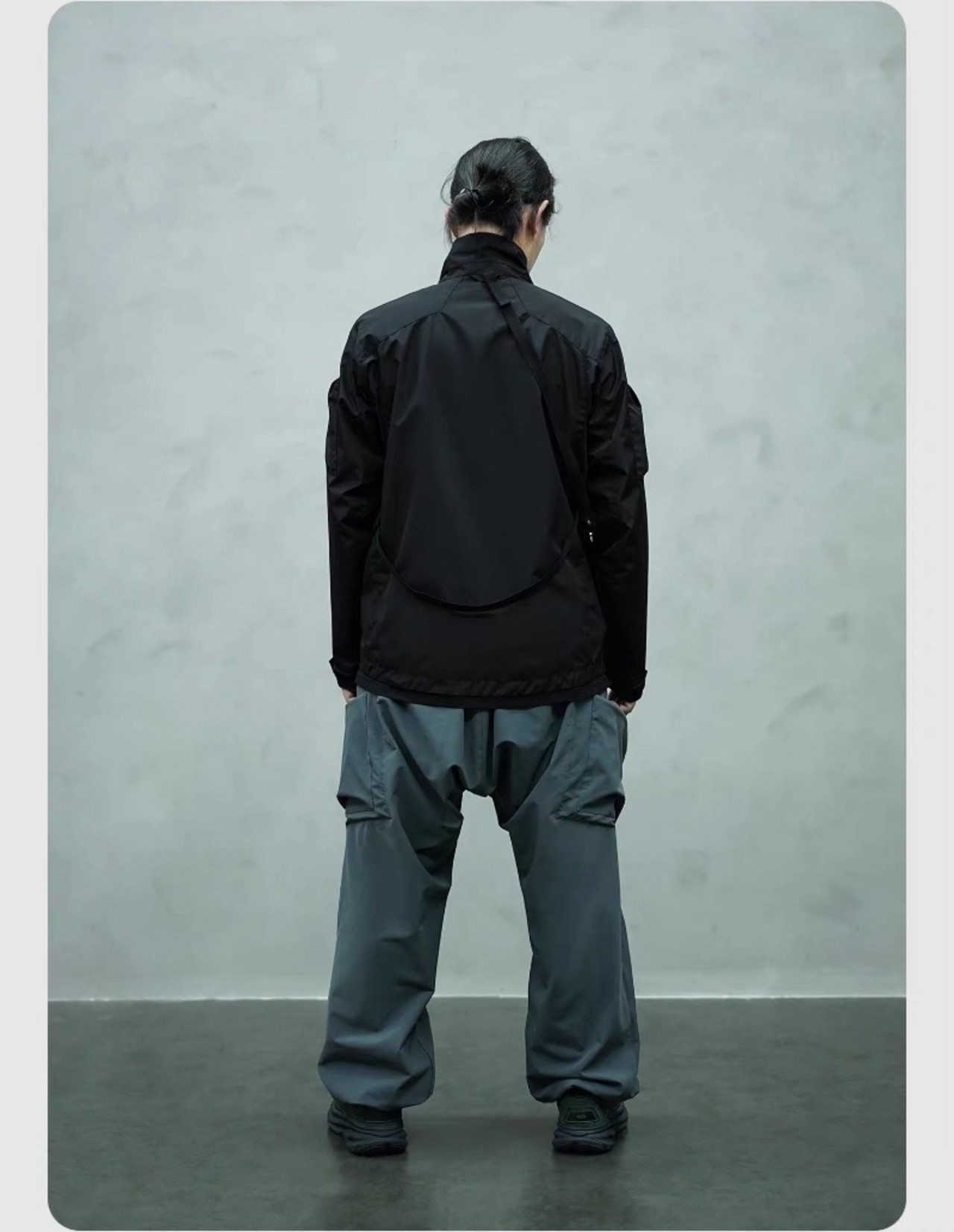 NOSUCISM_26SS_「敛」アークジップポケットソフトシェルパンツ