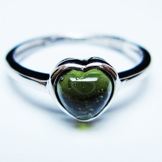 モルダバイト リング モルダウ石 指輪 ハート フリーサイズ 12号 一点