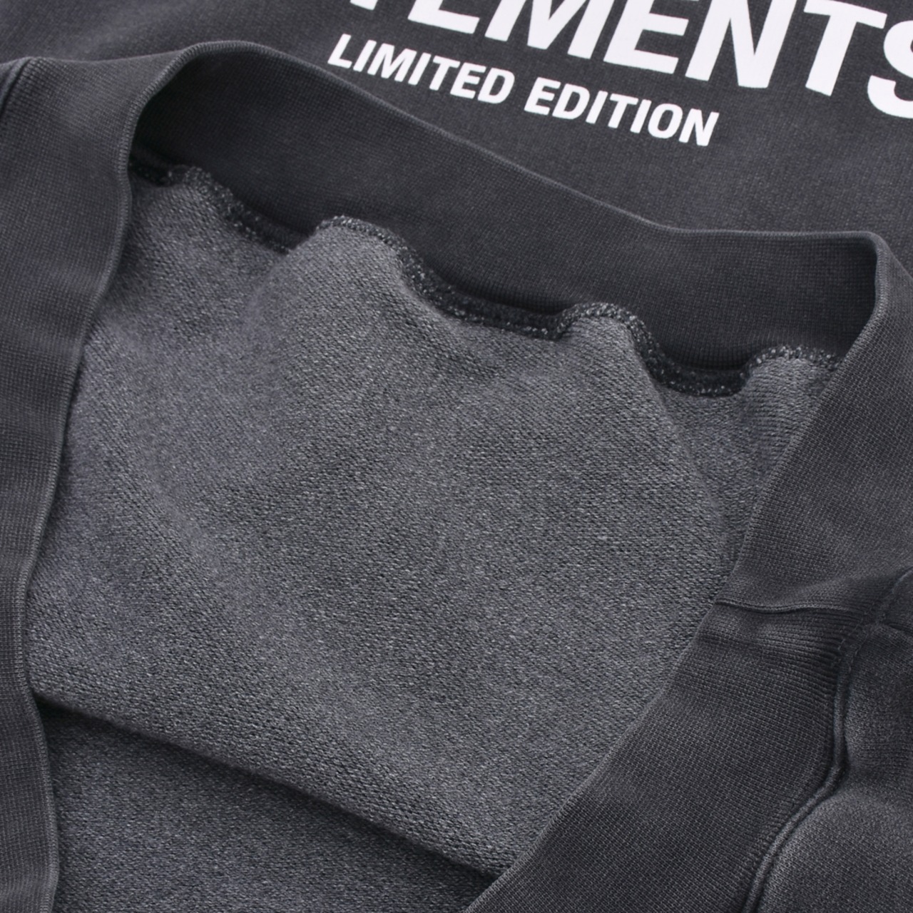 【VETEMENTS】LOGO LIMITED EDITION HOODIE(WASHED BLACK) - 7