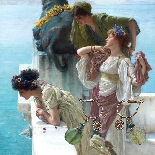 ローマングラス＆コインチャームピアス