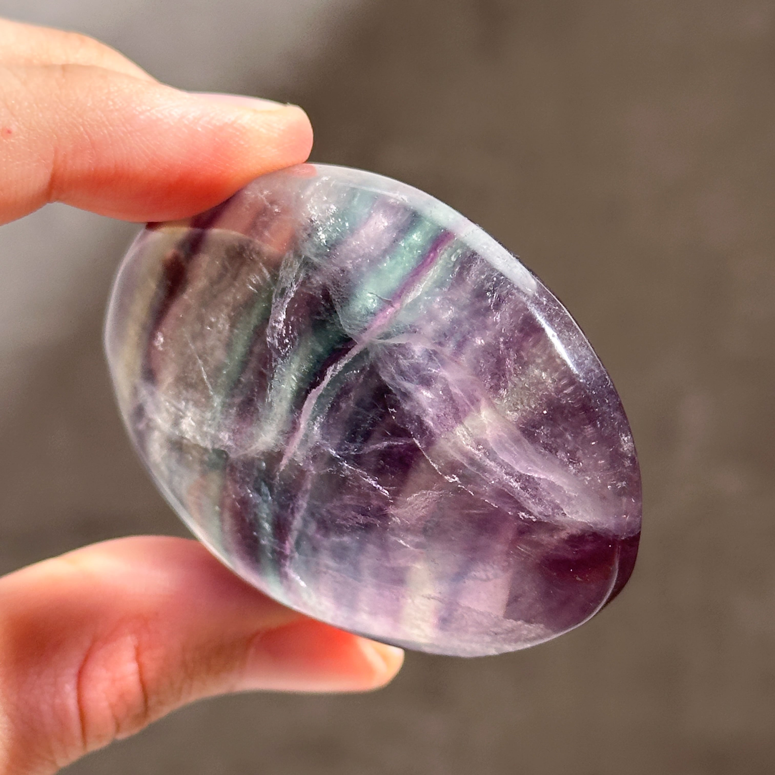 レインボーフローライト パームストーン01◇ Rainbow Fluorite