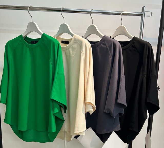 ★店頭受注販売限定★Mia Asterism（ミーア アステリズム）オーバーサイズフレアトップス【1611126】