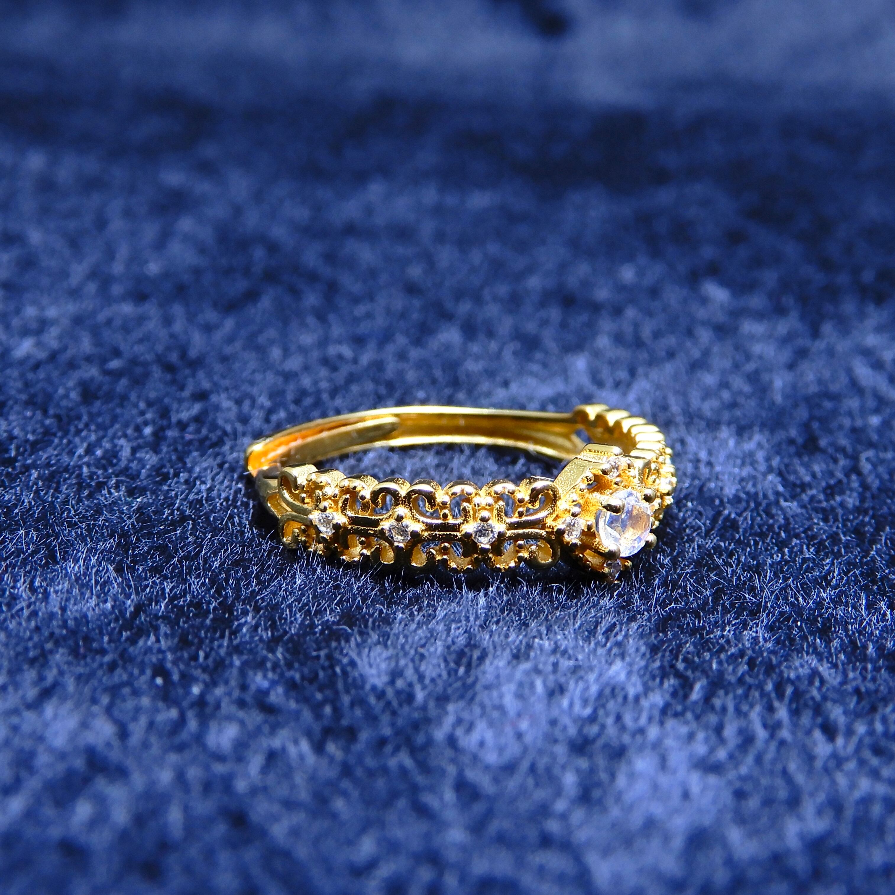 リング♦︎レインボームーンストーン♦︎YGカラー《0046》