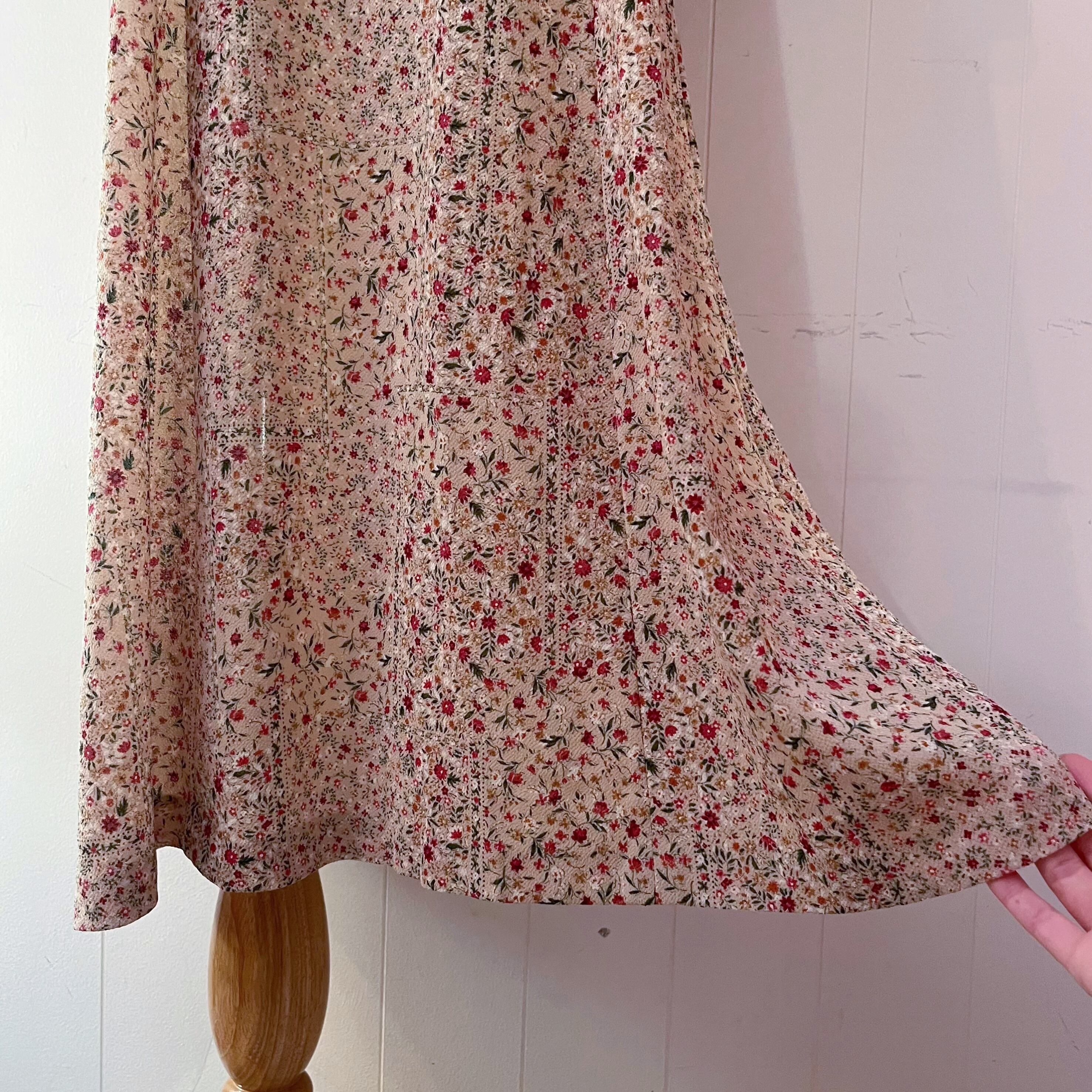 flower dot line slit cuff one-piece