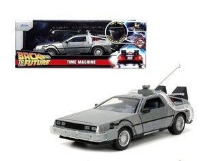 【JADA TOYS 1/24 バック・トゥー・ザ・フューチャー パート1 デロリアン ライトアップ】〚アメリカン雑貨 アメトイ〛