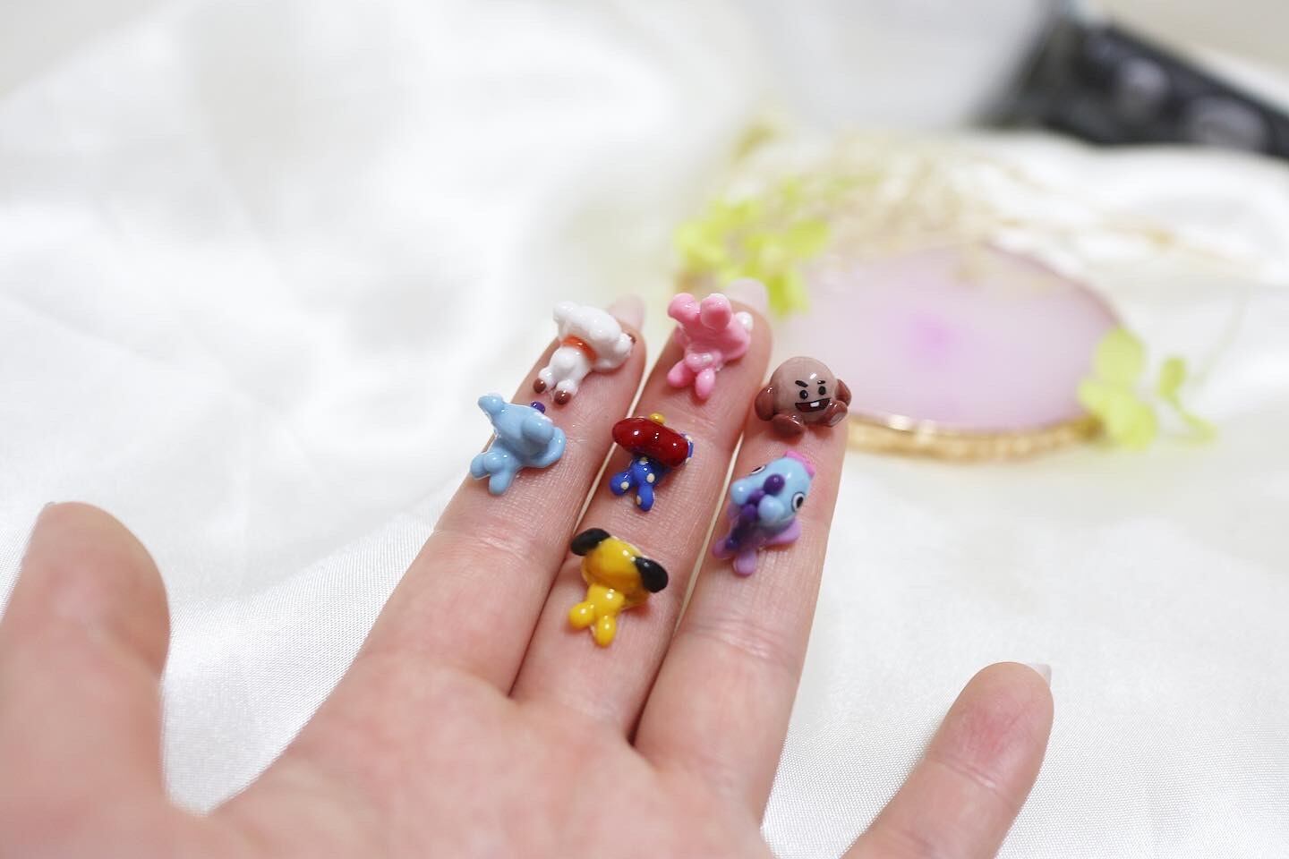 BT21 ネイルパーツ BTS好きな方 | otsumami.nail