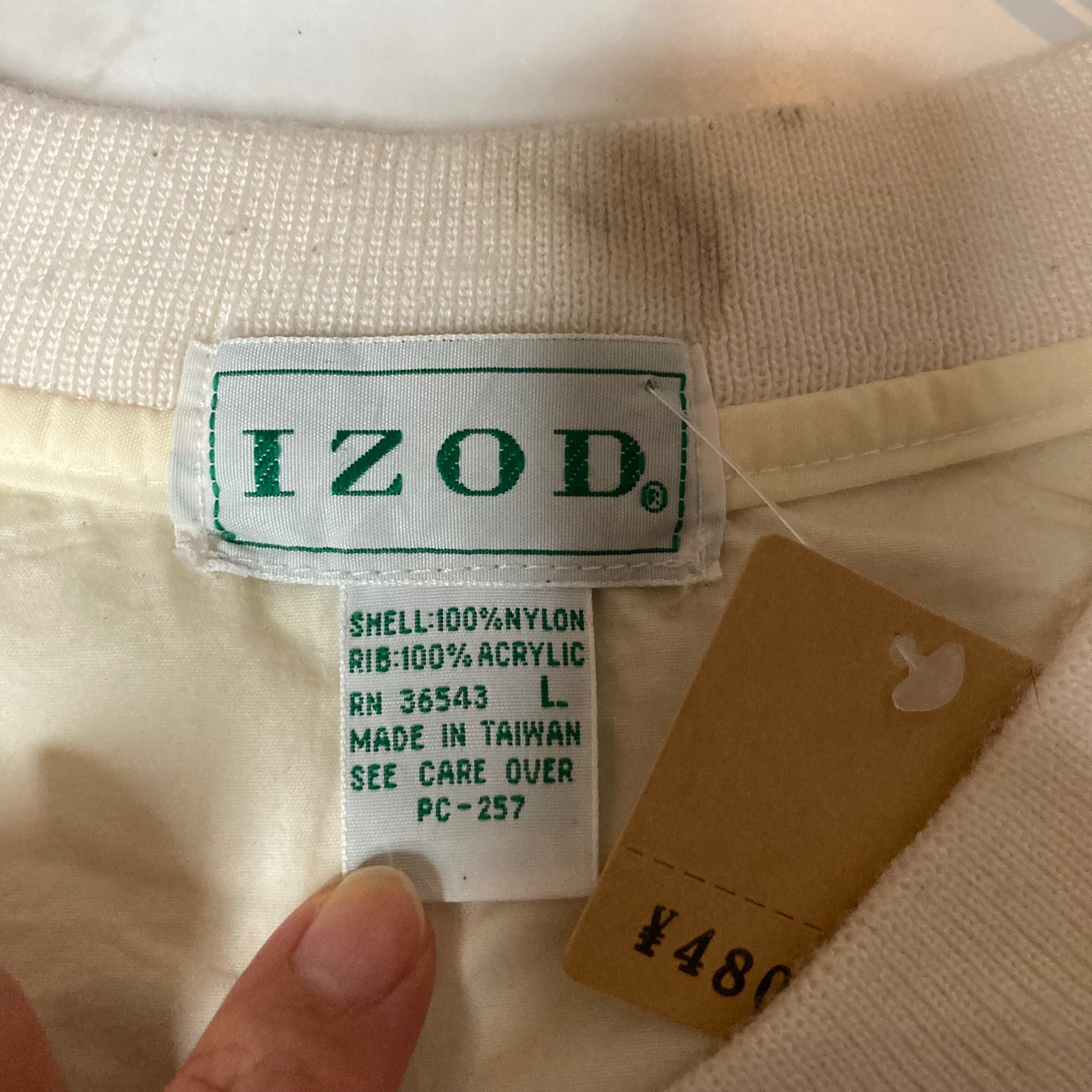 IZOD ナイロンプルオーバー L 刺繍 | 古着屋OLDGREEN IZOD ナイロンプルオーバー L 刺繍 | 古着屋OLDGREEN