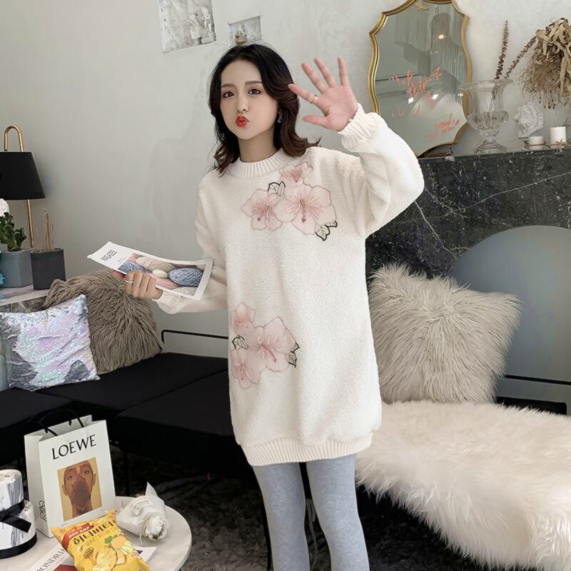 【新作】【送料無料】 マタニティウェア2019冬新作プラスベルベット厚手の刺繍ドレスファッションラムベルベットミドル丈ナーシングスカート-アリババ レッド ウィンター 冬物 expec226757963857