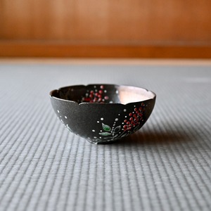 27.月夜のナンテン茶碗