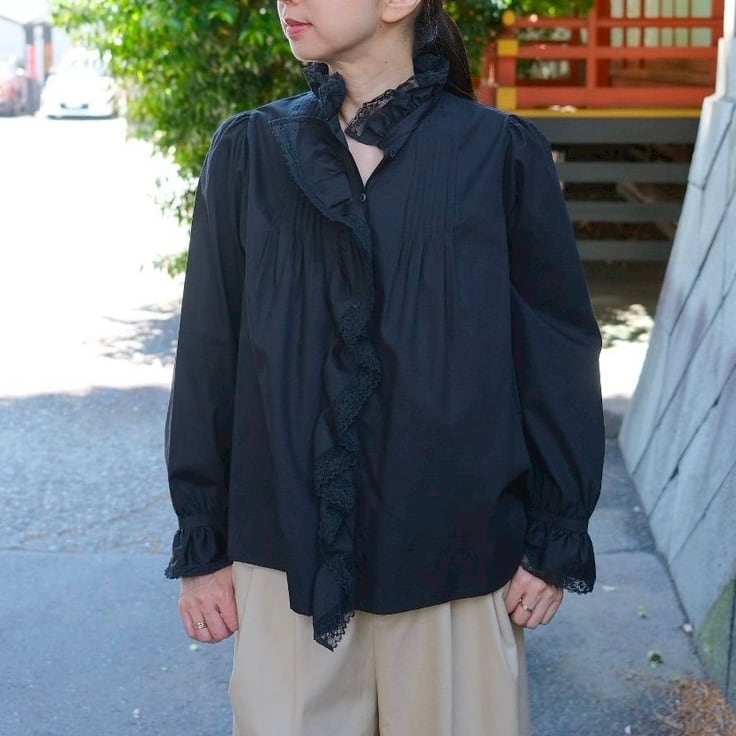 Bilitis dix-sept ans (ビリティス) Frill Blouse 2911-952