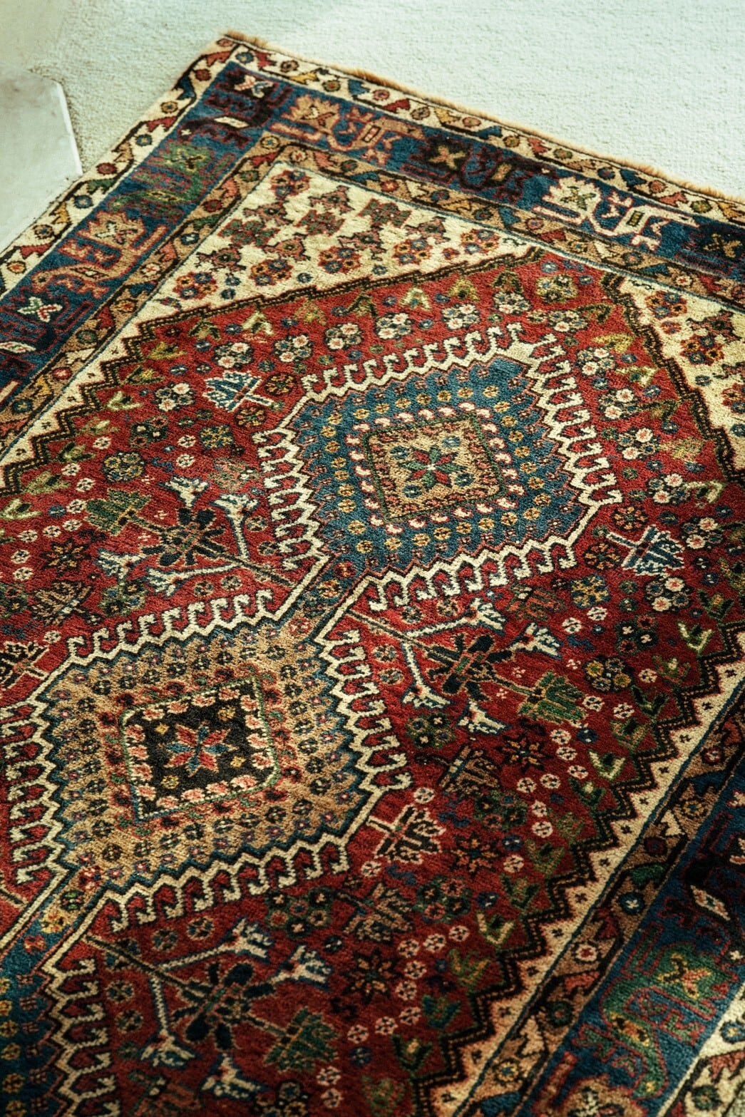 2040-Vintage Yalame rug