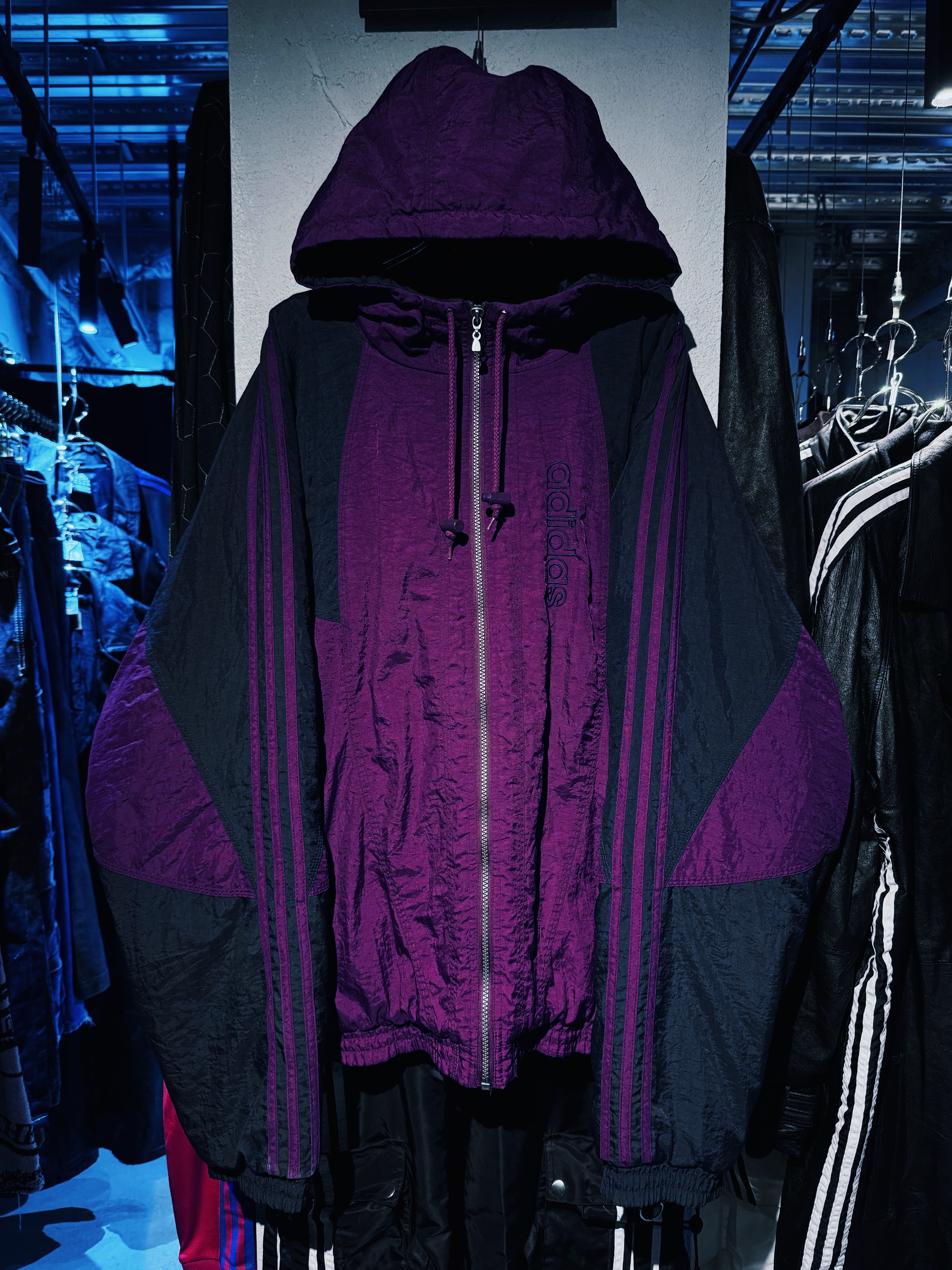 【D4C】90's vintage "adidas" trefoil logo embroidery design three stripe foodie jacket