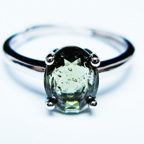 モルダバイト リング モルダウ石 指輪 フリーサイズ 13号 一点物 メール便可 [M便 1/20] 199-706