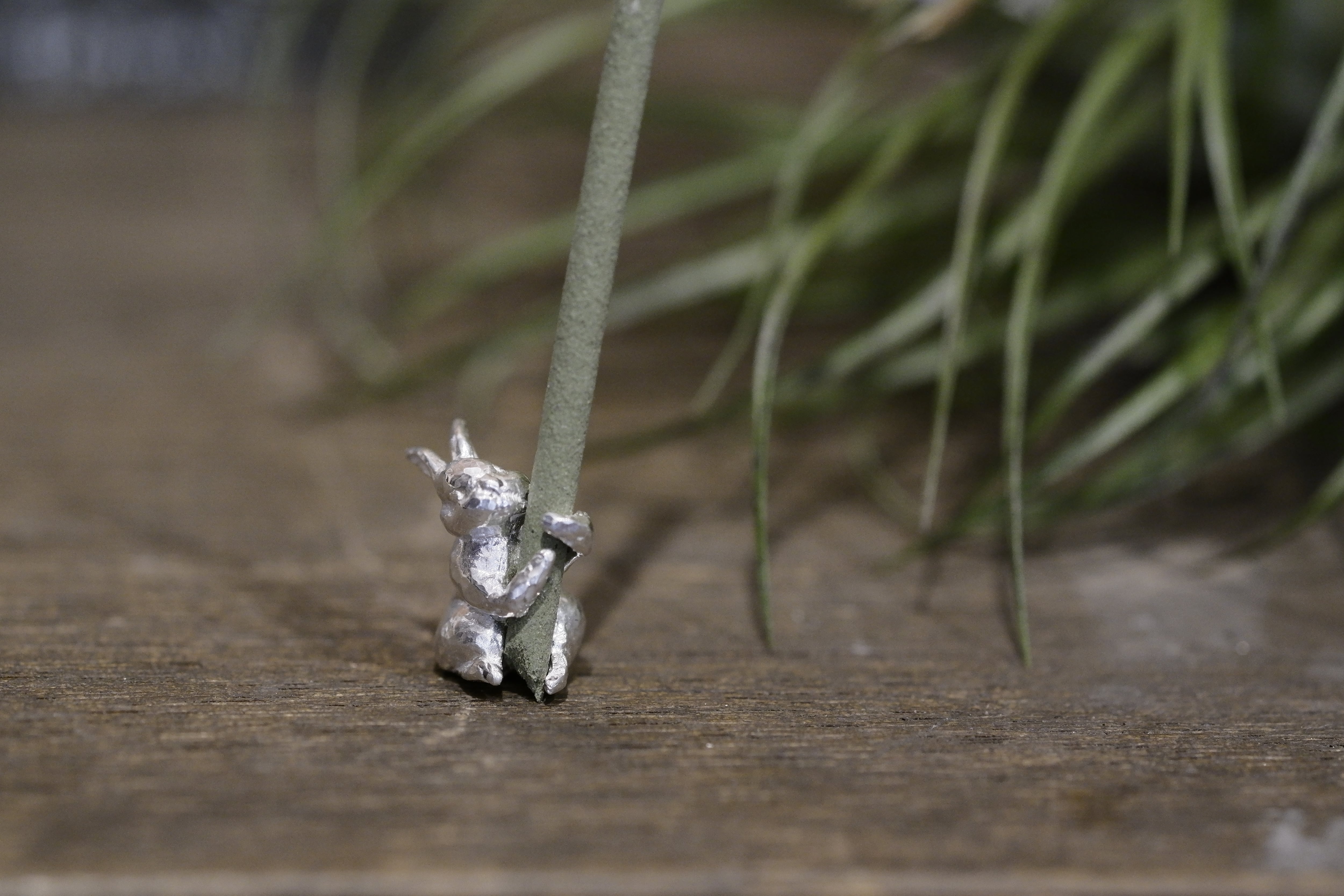 純銀うさぎ香立 「GINOLUA」 | 宗達アートクラフト
