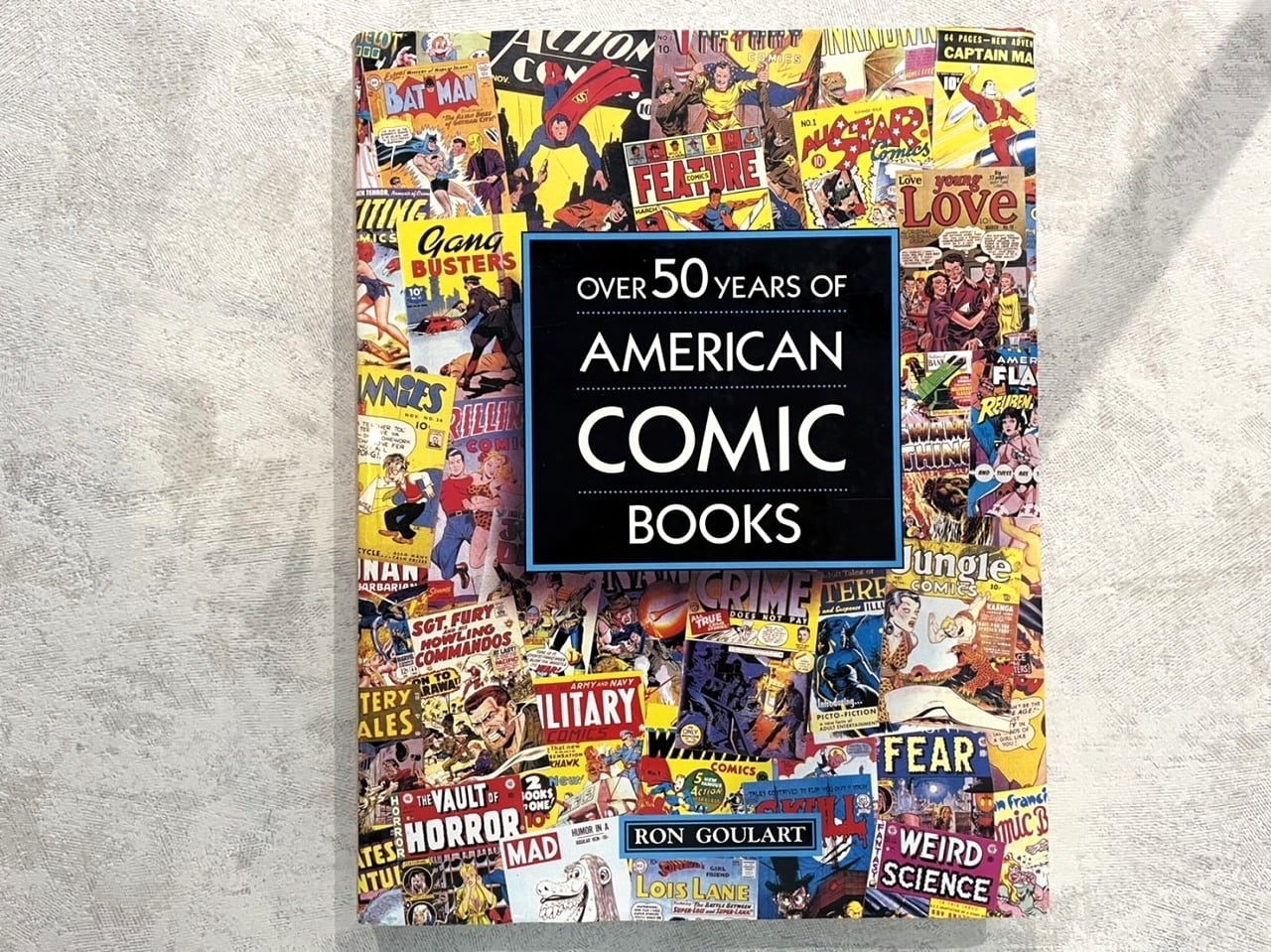 【VO053】Over 50 Years of American Comic Books /visual book