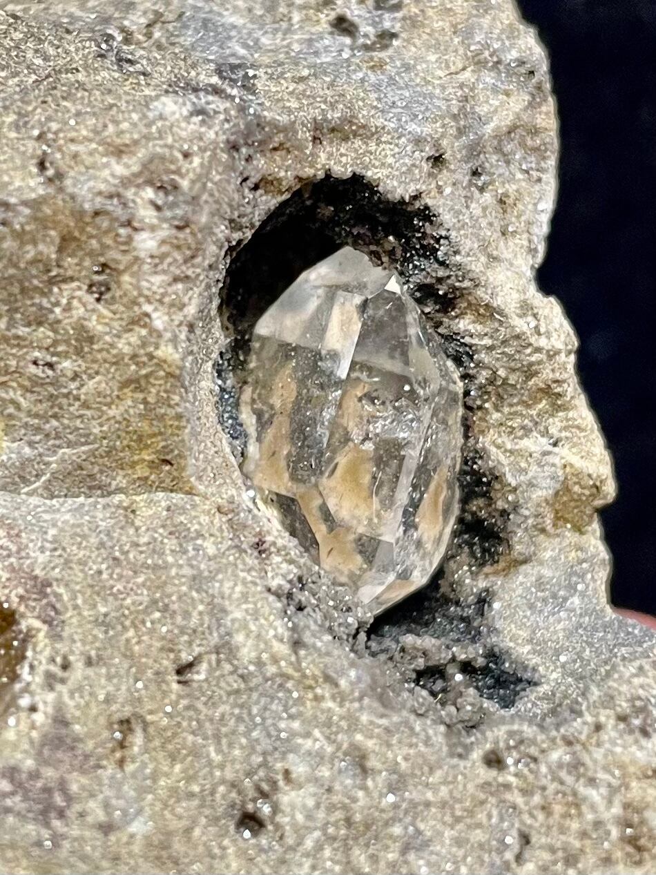 原石】ハーキマーダイヤモンド母岩付-2