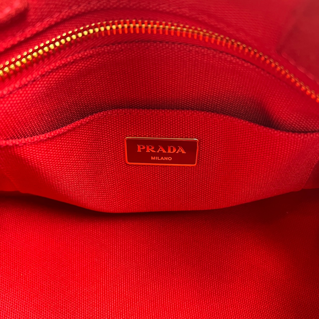 PRADA プラダ ２WAY キャンバス ショルダーバッグ 赤 A-13196