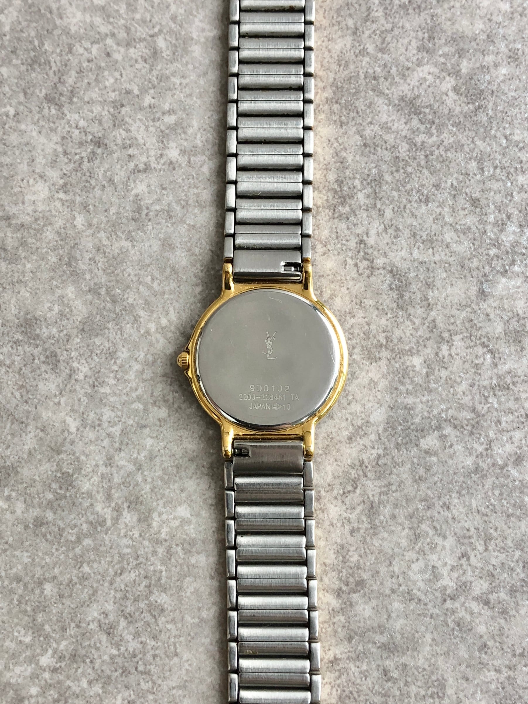 Yves Saint Laurent イヴ・サンローラン 腕時計 シルバー ゴールド