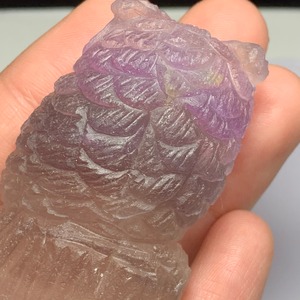 福を呼ぶ✩フローライトフクロウ置物