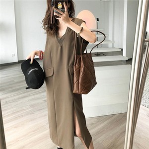 Vネックスリットジャンパースカート　A1455